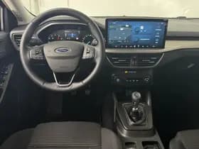 Ford Focus thumbnail 11