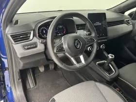 Renault Clio thumbnail 26