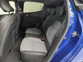 Renault Clio thumbnail 8