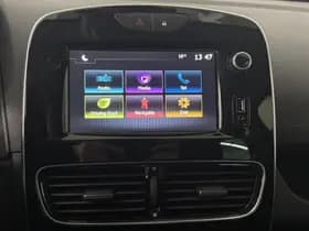 Renault Clio thumbnail 12
