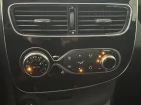 Renault Clio thumbnail 14