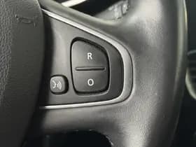 Renault Clio thumbnail 21