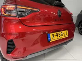 Renault Clio thumbnail 31