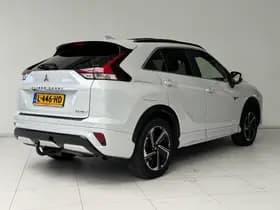 Mitsubishi Eclipse Cross thumbnail 2