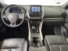 Mitsubishi Eclipse Cross thumbnail 3