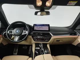 BMW 5-Serie thumbnail 3