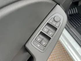 Mitsubishi Colt thumbnail 18