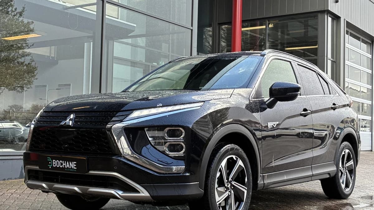 Mitsubishi Eclipse Cross — foto 1