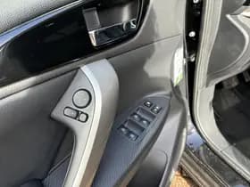 Mitsubishi Eclipse Cross thumbnail 18