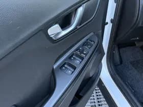 Hyundai Kona thumbnail 23
