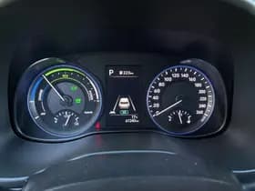 Hyundai Kona thumbnail 4