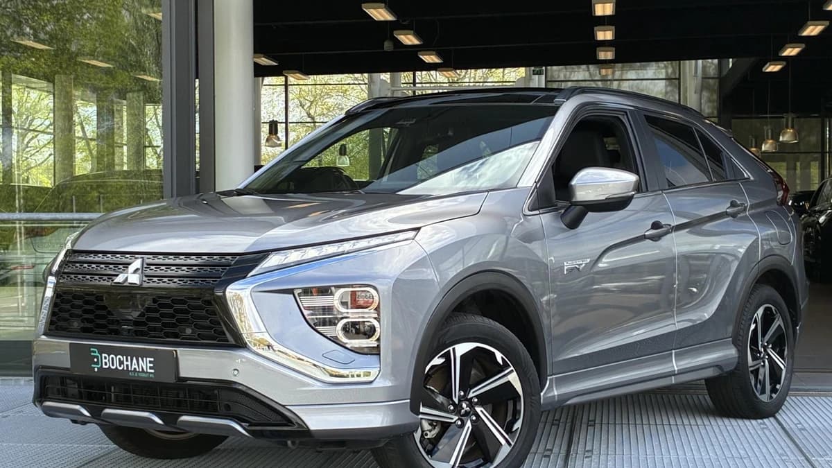 Mitsubishi Eclipse Cross — foto 1