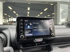 Toyota Yaris thumbnail 11