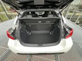 Toyota Yaris thumbnail 9