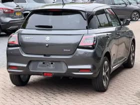 Suzuki Swift thumbnail 3