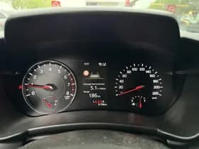 Suzuki Swift thumbnail 5