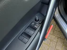 Toyota Corolla thumbnail 20