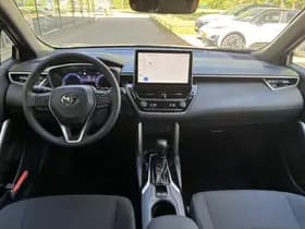 Toyota Corolla thumbnail 4