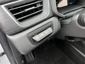 Mitsubishi Grandis thumbnail 36