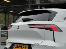 Mitsubishi Grandis thumbnail 39