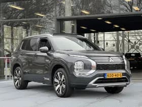Mitsubishi Outlander thumbnail 5