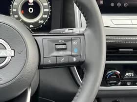 Nissan Qashqai thumbnail 25