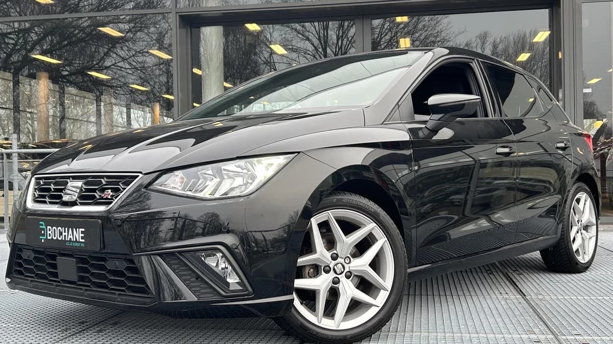 SEAT Ibiza — foto 1