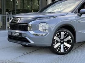 Mitsubishi Outlander thumbnail 38