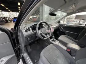 Volkswagen Tiguan thumbnail 25