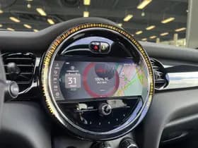 MINI Cooper S thumbnail 10