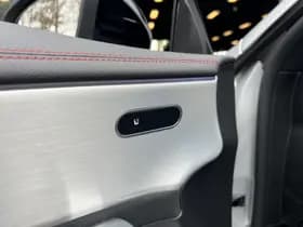 Mercedes-Benz CLA-Klasse thumbnail 40