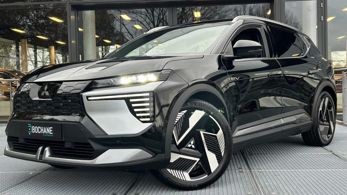 Mitsubishi Eclipse Cross — foto 1
