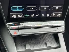 Mitsubishi Eclipse Cross thumbnail 32