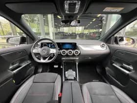 Mercedes-Benz EQA thumbnail 3