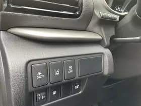 Mitsubishi Eclipse Cross thumbnail 17