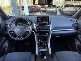 Mitsubishi Eclipse Cross thumbnail 3