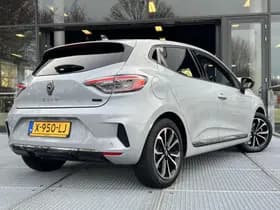 Renault Clio thumbnail 2