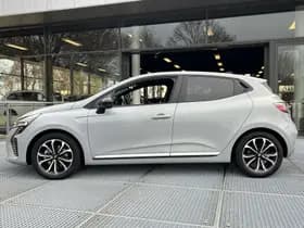 Renault Clio thumbnail 18