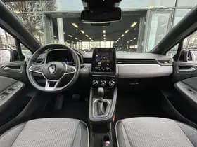 Renault Clio thumbnail 3