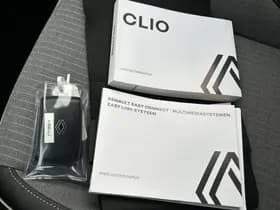 Renault Clio thumbnail 36