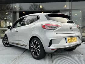 Renault Clio thumbnail 6