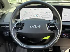 Kia EV6 thumbnail 25