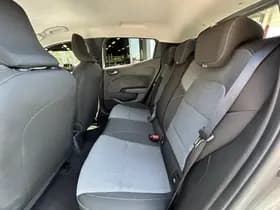 Mitsubishi Colt thumbnail 8