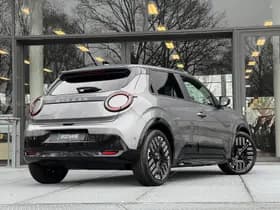 Nissan Micra thumbnail 2