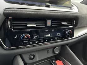 Nissan Qashqai thumbnail 13