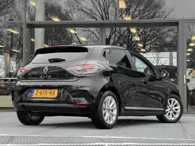 Renault Clio thumbnail 2