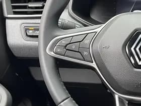 Renault Clio thumbnail 22