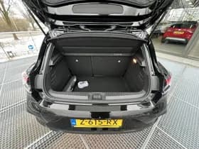 Renault Clio thumbnail 9