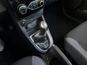 Renault Clio thumbnail 21