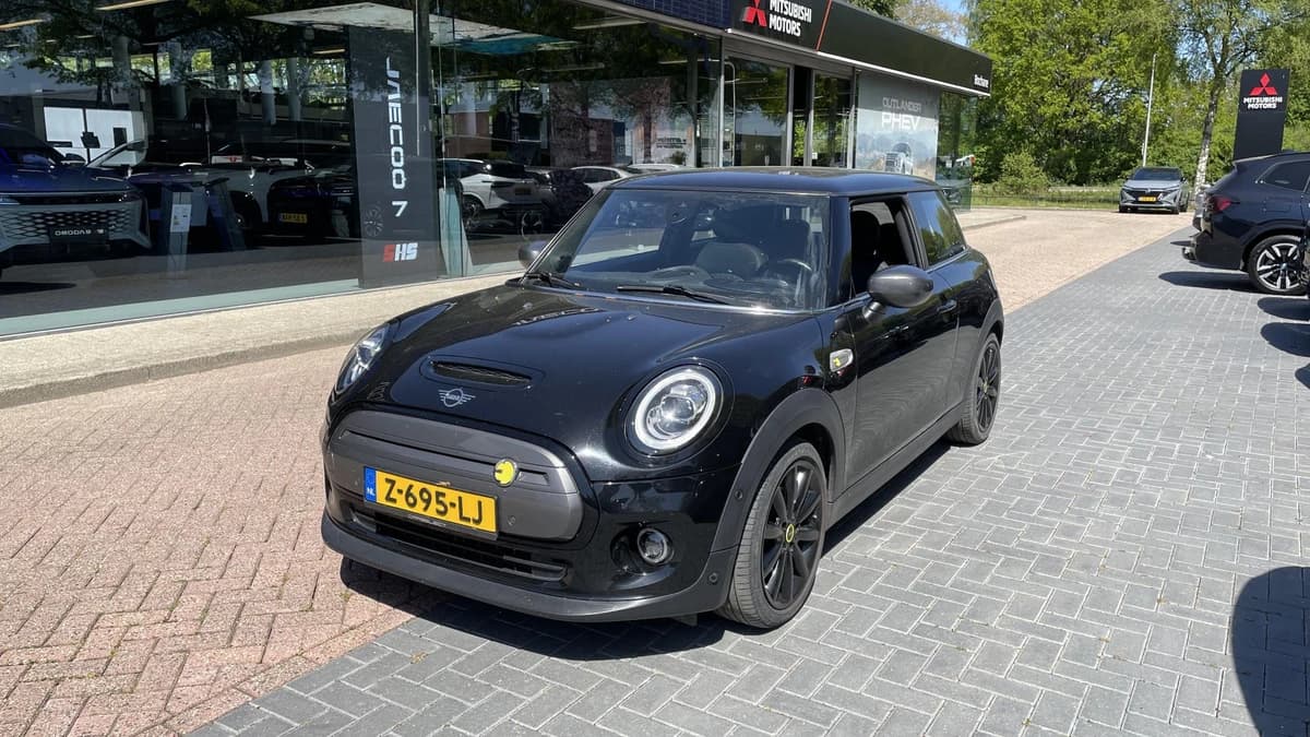 MINI Electric — foto 1